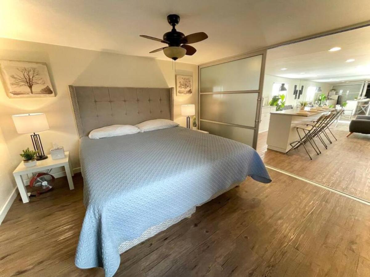 Apartament Casa San Miguel With Gated Parking At Casas Sanblu Ensenada Zewnętrze zdjęcie