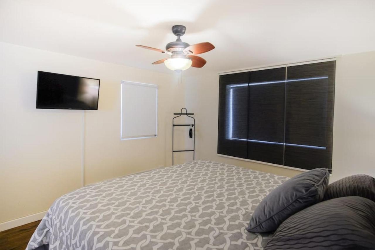 Apartament Casa San Miguel With Gated Parking At Casas Sanblu Ensenada Zewnętrze zdjęcie