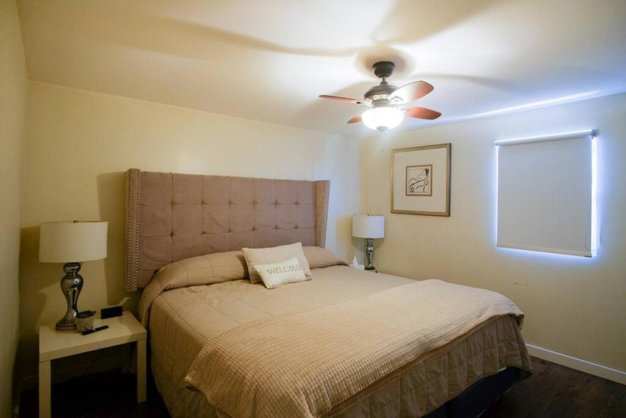 Apartament Casa San Miguel With Gated Parking At Casas Sanblu Ensenada Zewnętrze zdjęcie
