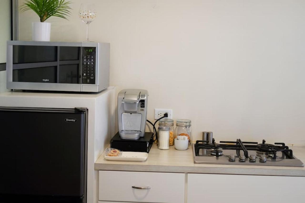 Apartament Casa San Miguel With Gated Parking At Casas Sanblu Ensenada Zewnętrze zdjęcie