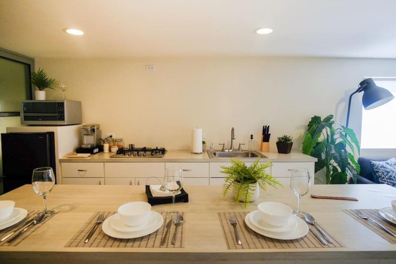 Apartament Casa San Miguel With Gated Parking At Casas Sanblu Ensenada Zewnętrze zdjęcie